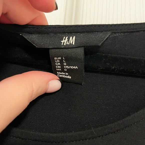 H&M Black cotton long sleeve dress with side cinching size L - Picture 4 of 6